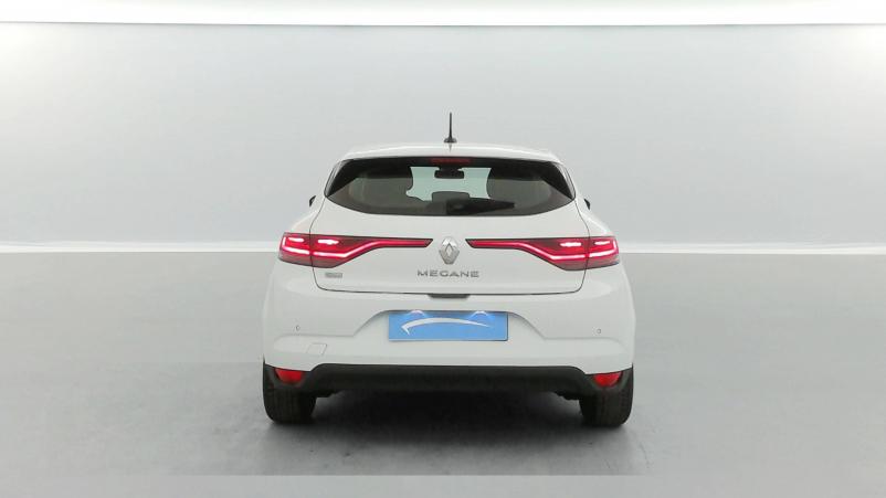 Vente en ligne Renault Megane 4  Blue dCi 115 au prix de 18 990 €