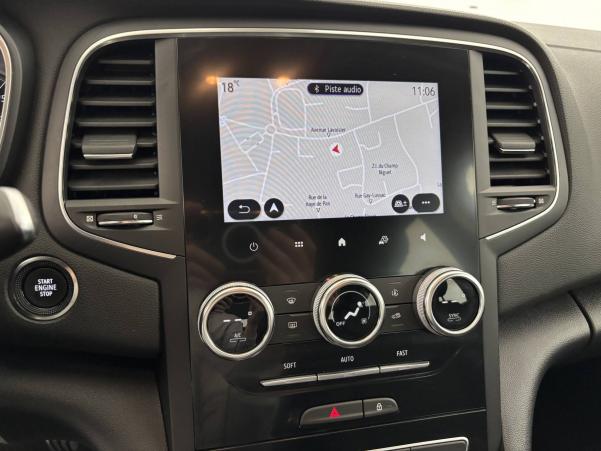 Vente en ligne Renault Megane 4  Blue dCi 115 au prix de 18 990 €