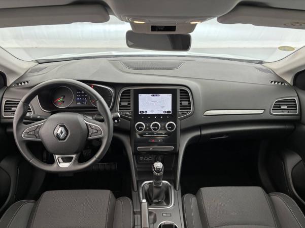 Vente en ligne Renault Megane 4  Blue dCi 115 au prix de 18 990 €