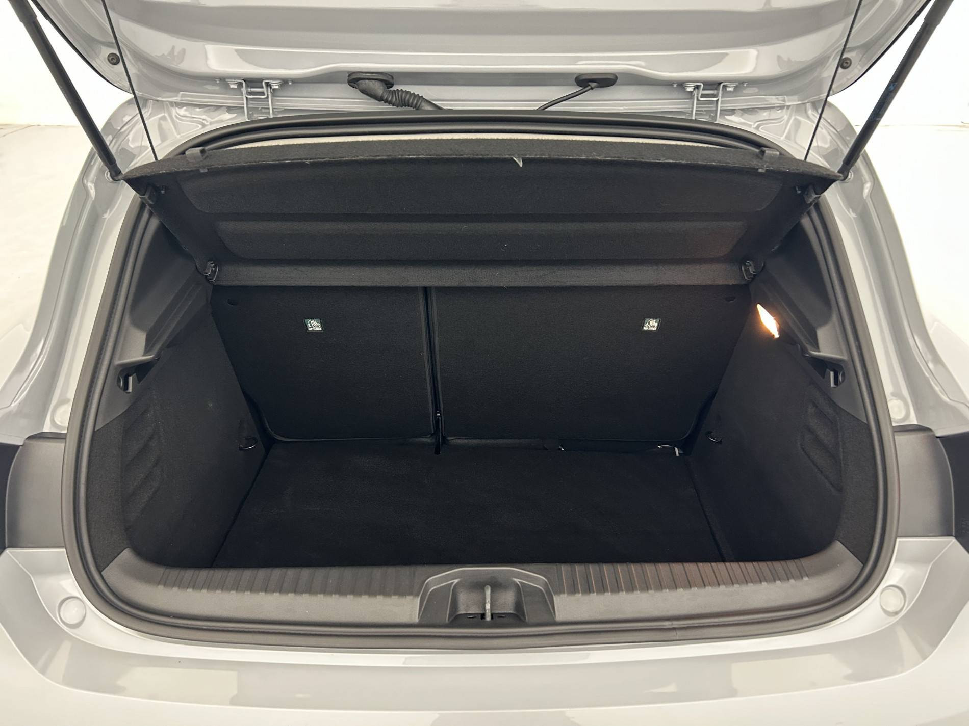 Vente en ligne Renault Clio 5 Clio TCe 90 au prix de 15 990 €