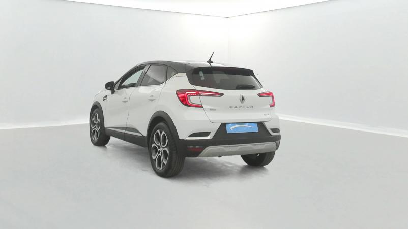 Vente en ligne Renault Captur  E-Tech 145 - 21 au prix de 21 970 €