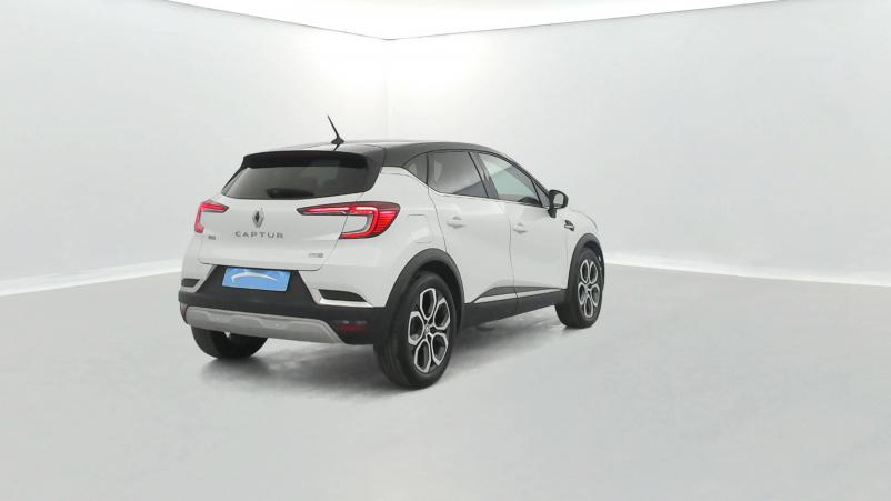 Vente en ligne Renault Captur  E-Tech 145 - 21 au prix de 21 970 €