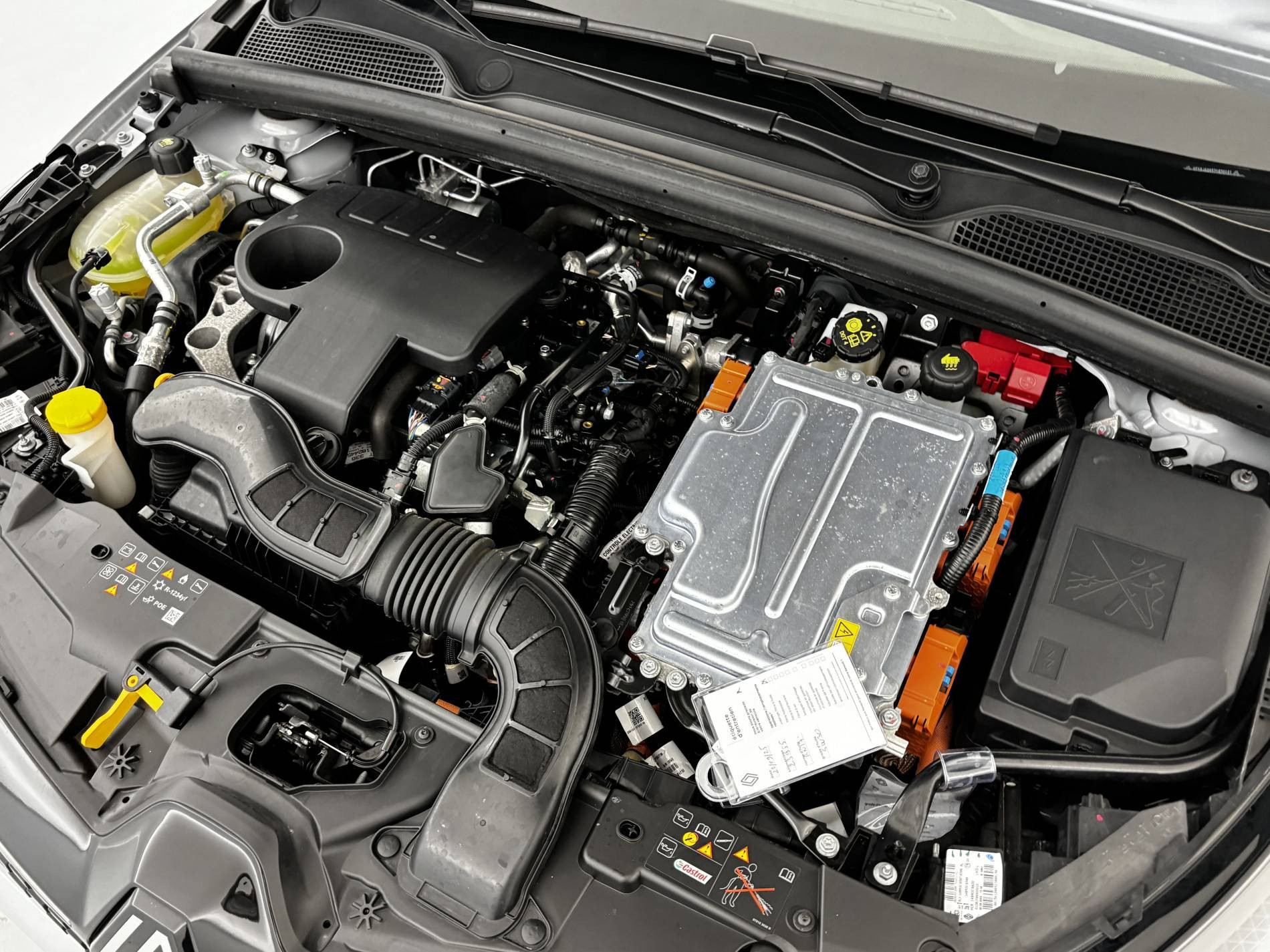 Vente en ligne Renault Clio 5 Clio E-Tech full hybrid 145 au prix de 19 970 €