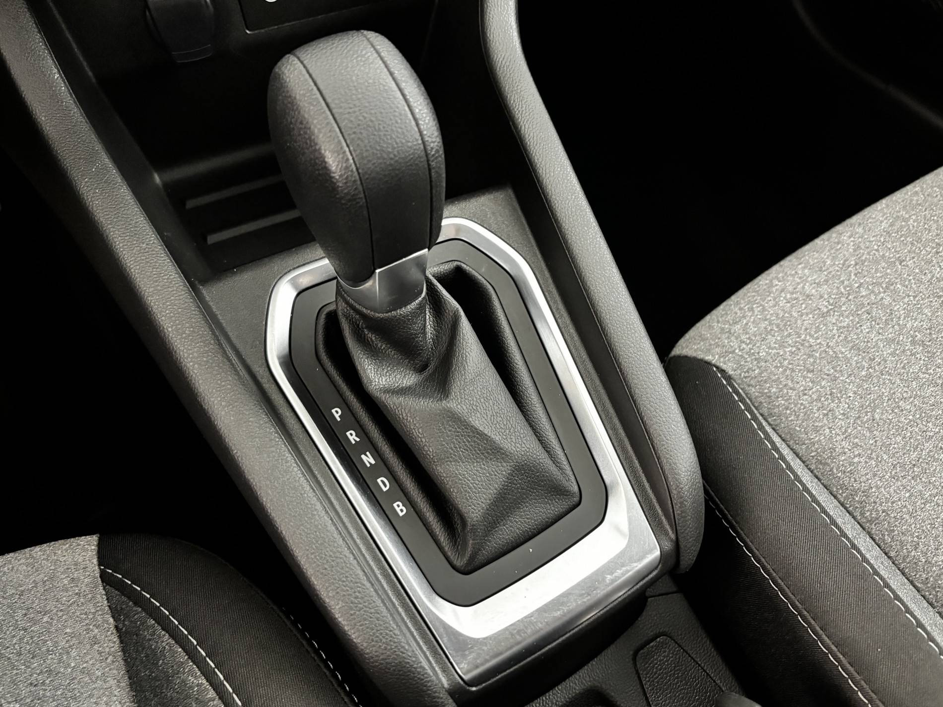 Vente en ligne Renault Clio 5 Clio E-Tech full hybrid 145 au prix de 19 970 €