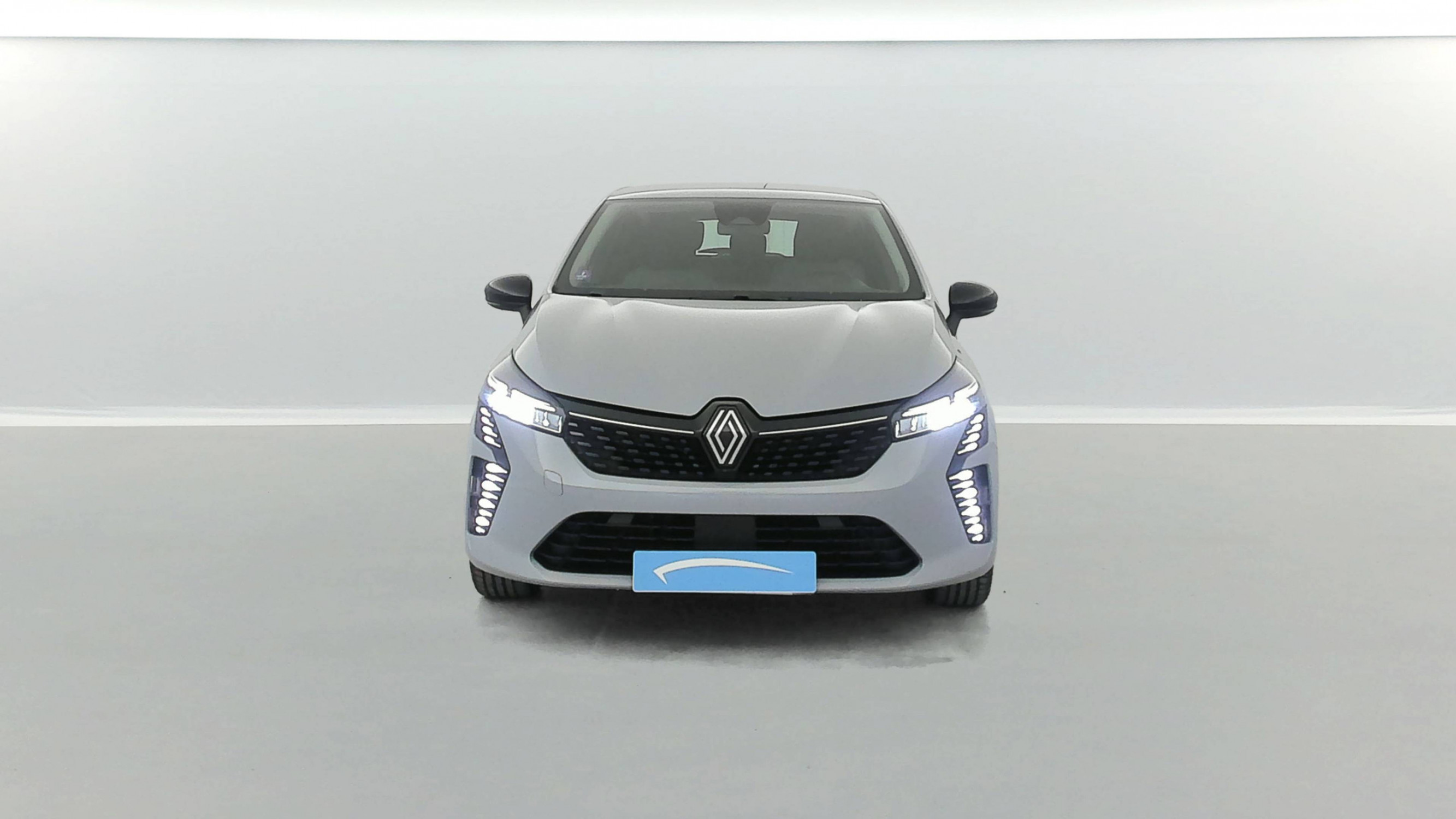 Vente en ligne Renault Clio 5 Clio E-Tech full hybrid 145 au prix de 19 970 €