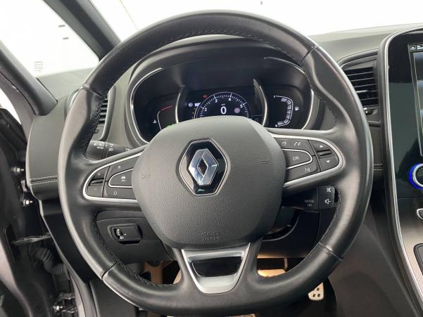 Vente en ligne Renault Grand Scenic 4 Grand Scenic TCe 160 EDC au prix de 27 990 €