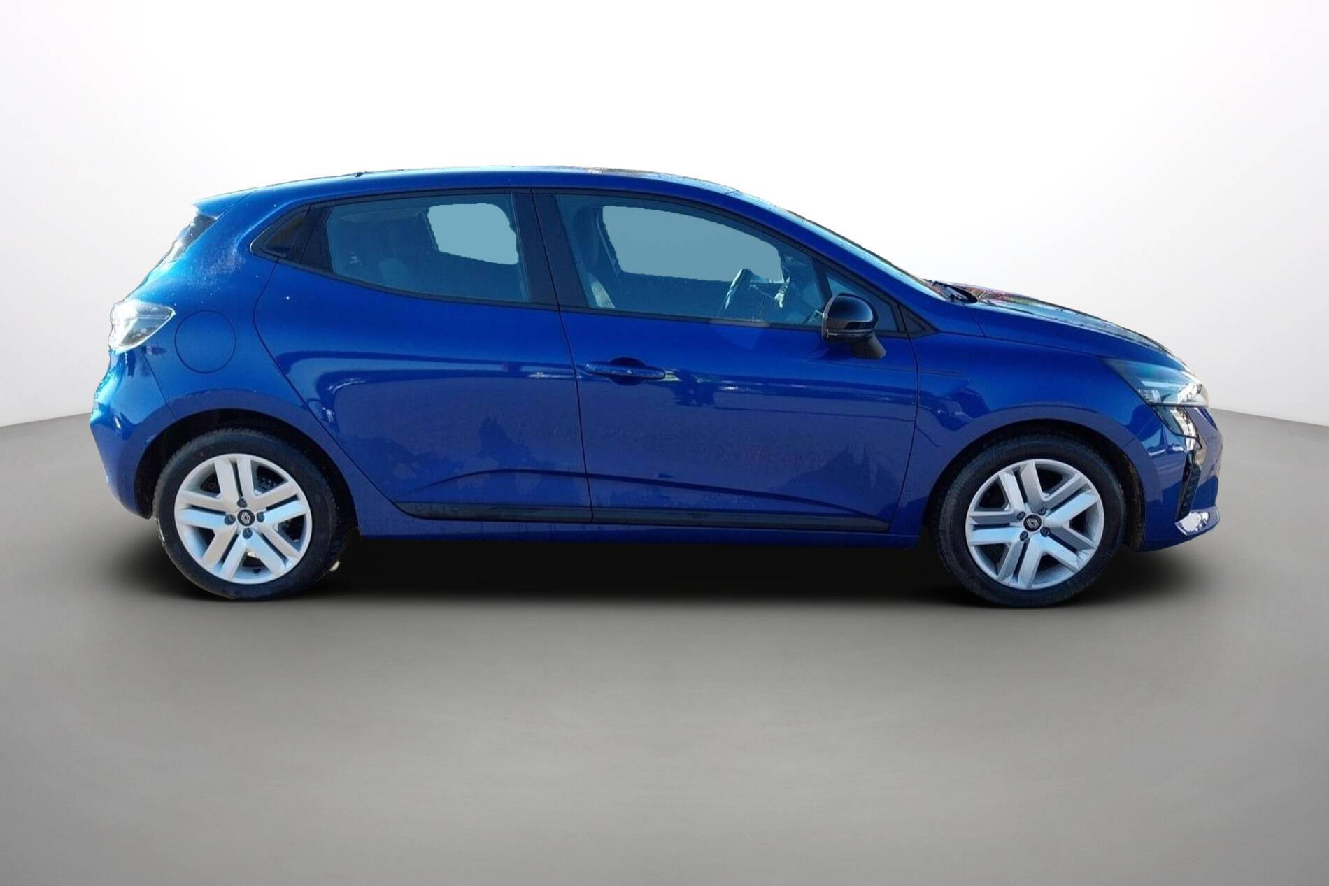 Vente en ligne Renault Clio 5 Clio TCe 90 au prix de 15 990 €