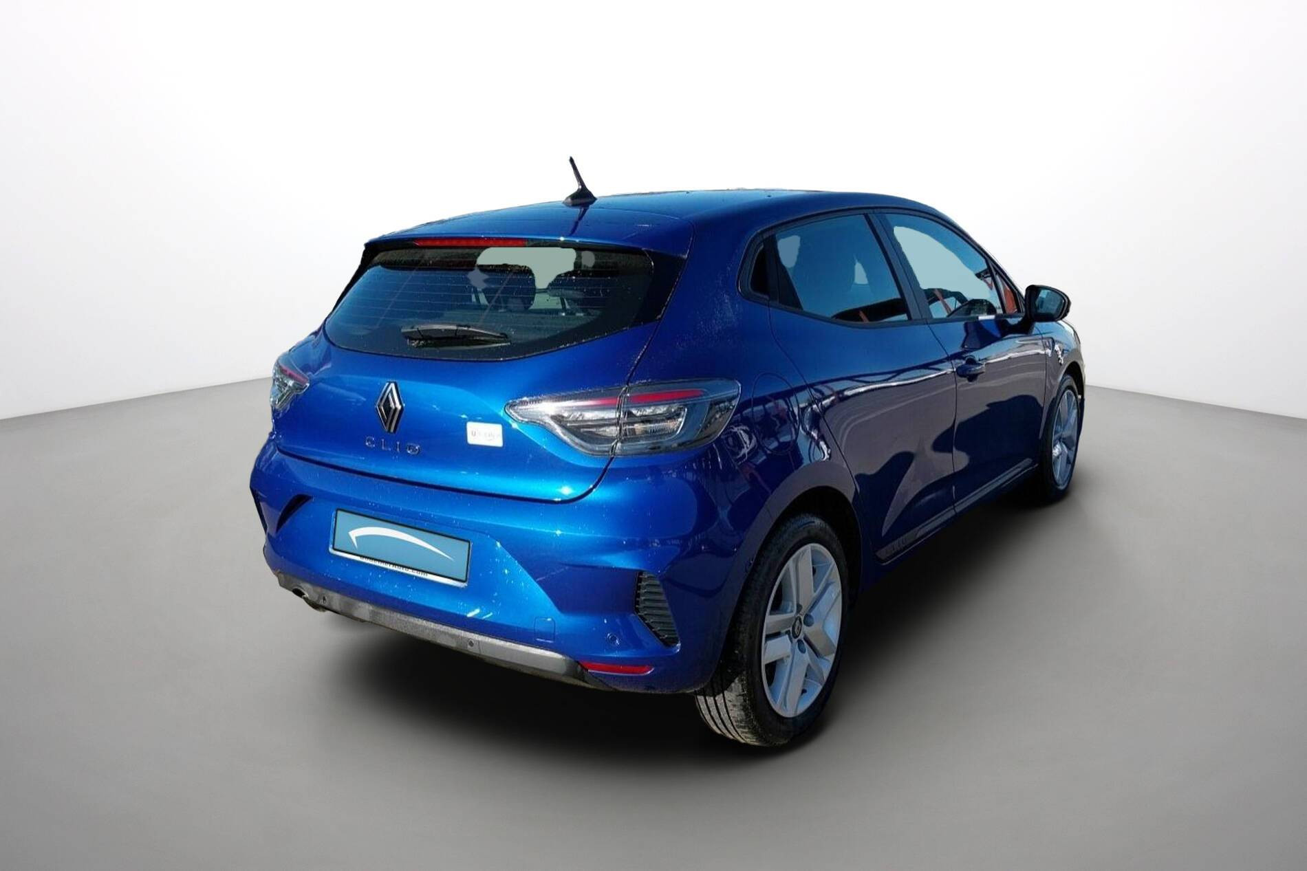 Vente en ligne Renault Clio 5 Clio TCe 90 au prix de 15 990 €