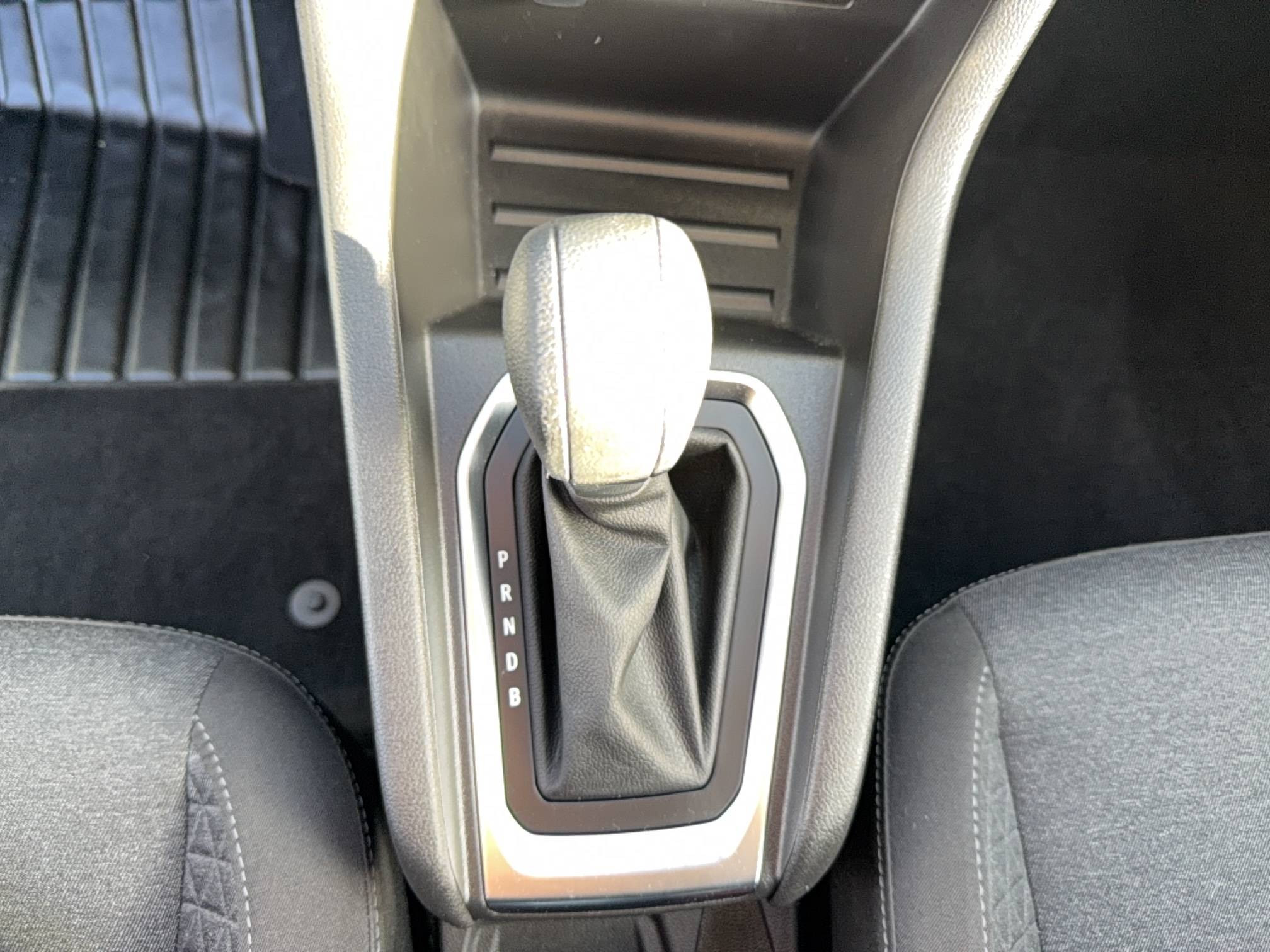 Vente en ligne Renault Clio 5 Clio E-Tech full hybrid 145 au prix de 18 870 €