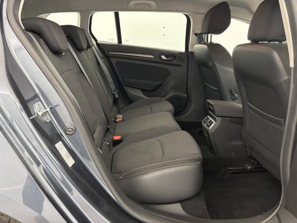 Vente en ligne Renault Megane 4 Estate Mégane IV Estate Blue dCi 115 au prix de 15 390 €