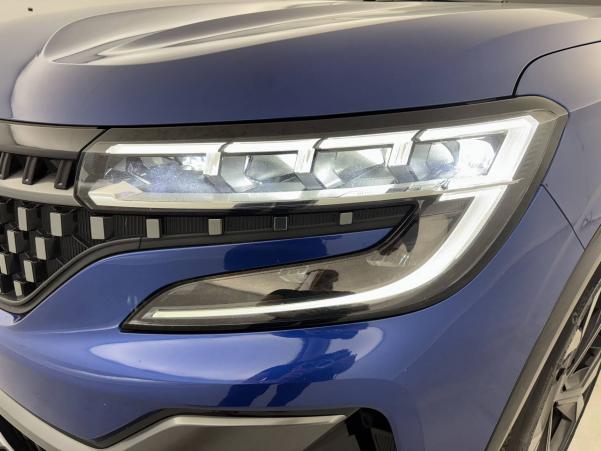 Vente en ligne Renault Austral  E-Tech hybrid 200 au prix de 28 990 €