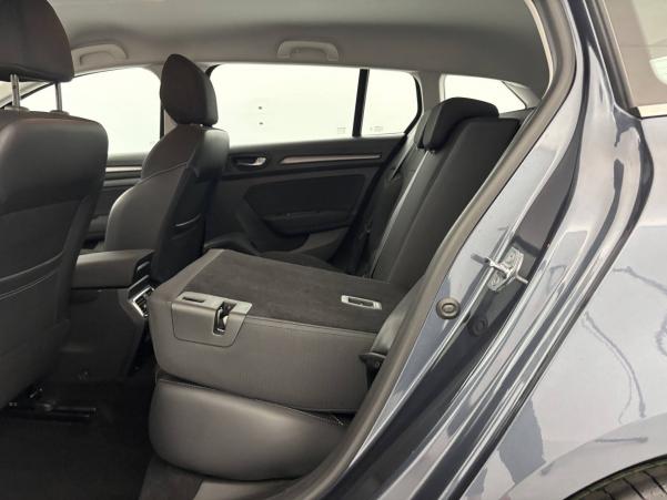 Vente en ligne Renault Megane 4 Estate Mégane IV Estate Blue dCi 115 au prix de 15 390 €
