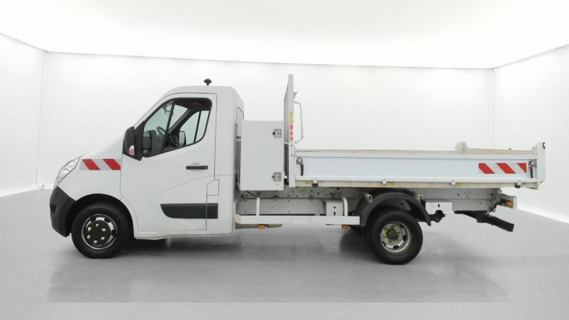 Vente en ligne Renault Master 3 Fourgon MASTER CC PROPULSION L3 3.5t dCi 130 E6 au prix de 28 489 €