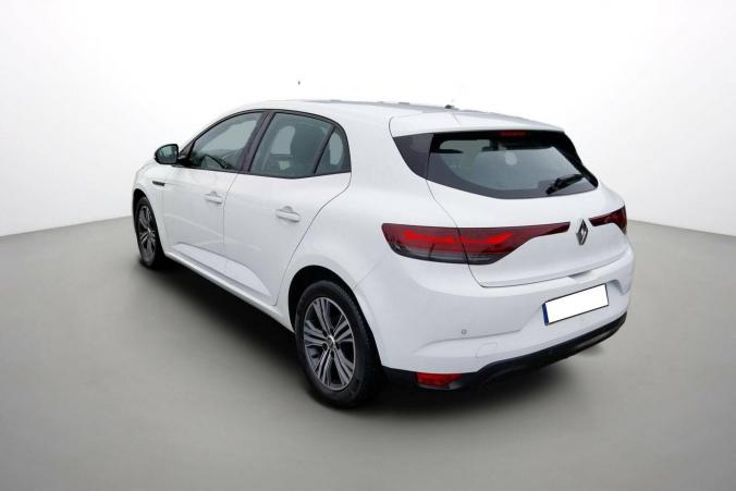 Vente en ligne Renault Megane 4  Blue dCi 115 au prix de 16 990 €