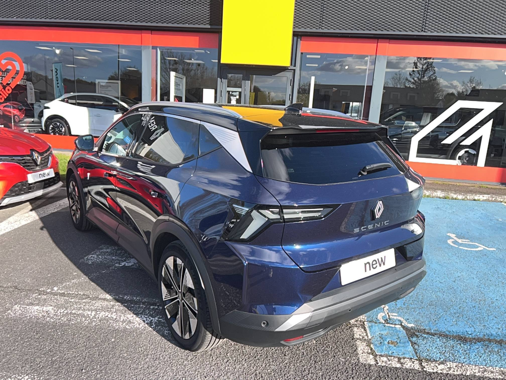 Vente en ligne Renault Scenic E-Tech  220 ch grande autonomie au prix de 37 390 €