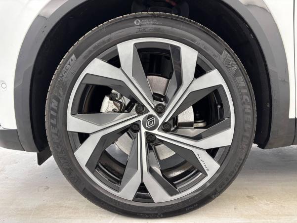 Vente en ligne Renault Austral  E-Tech hybrid 200 au prix de 35 990 €