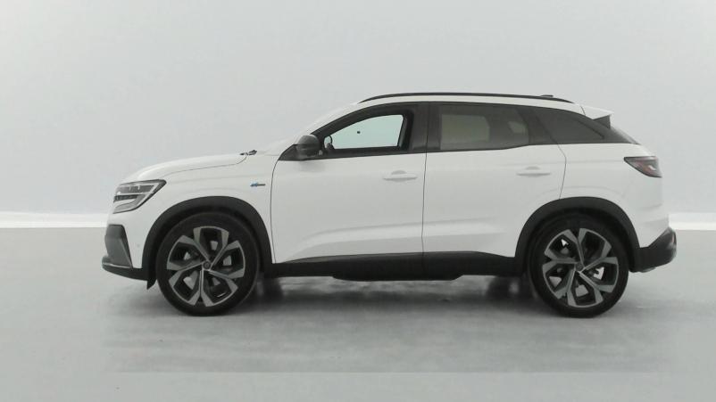 Vente en ligne Renault Austral  E-Tech hybrid 200 au prix de 35 990 €