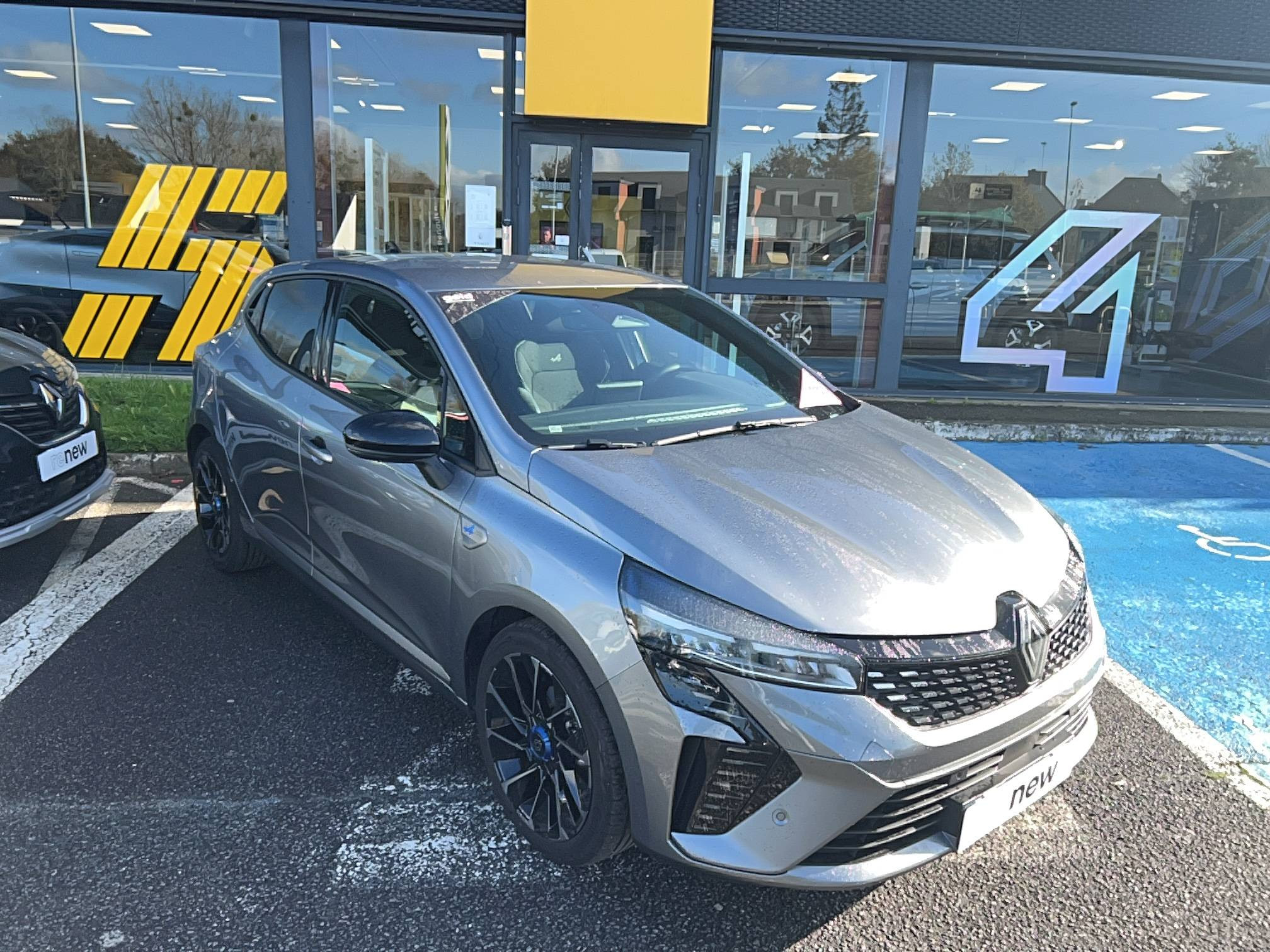 Vente en ligne Renault Clio 5 Clio TCe 90 ch GSR2 au prix de 21 300 €