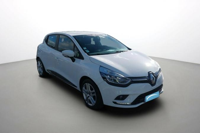 Vente en ligne Renault Clio 4 Clio dCi 75 Energy au prix de 12 490 €