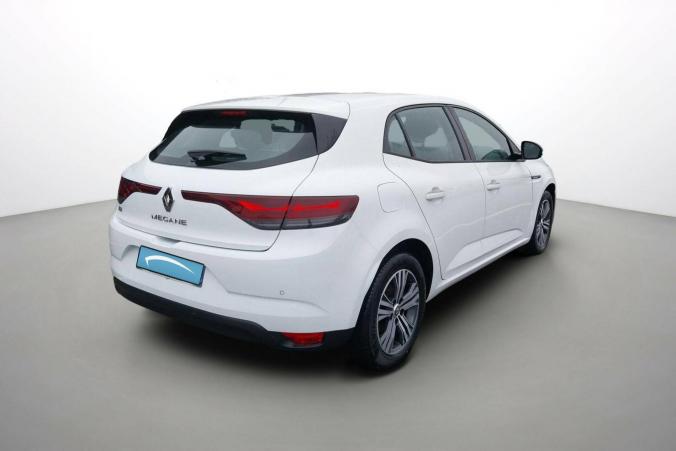 Vente en ligne Renault Megane 4  Blue dCi 115 au prix de 18 490 €