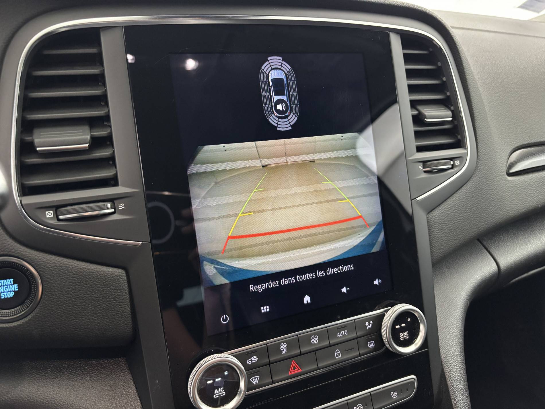 Vente en ligne Renault Megane 4 Estate Mégane IV Estate E-TECH Plug-In Hybride 160 au prix de 16 990 €