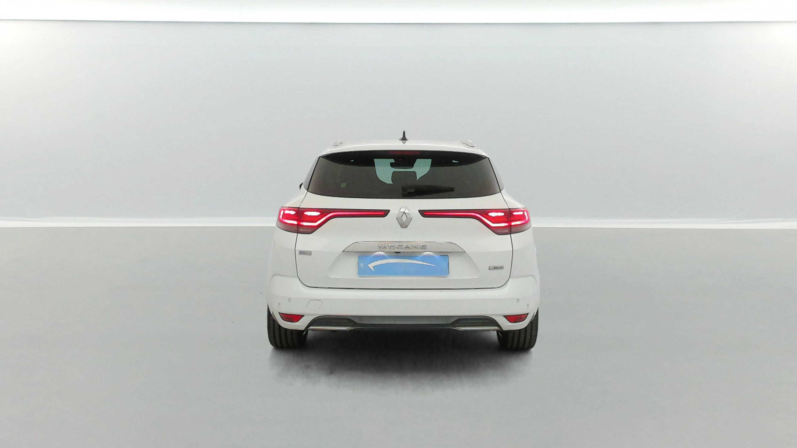 Vente en ligne Renault Megane 4 Estate Mégane IV Estate E-TECH Plug-In Hybride 160 au prix de 16 990 €