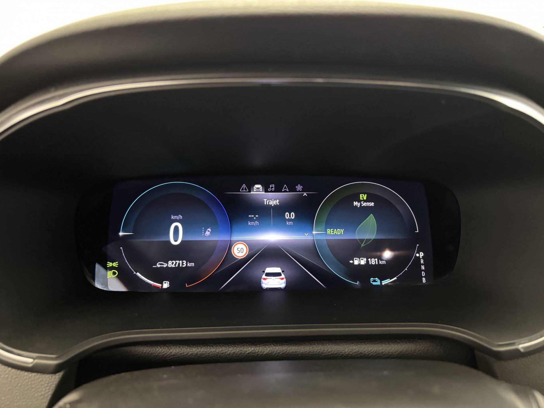 Vente en ligne Renault Megane 4 Estate Mégane IV Estate E-TECH Plug-In Hybride 160 au prix de 16 990 €