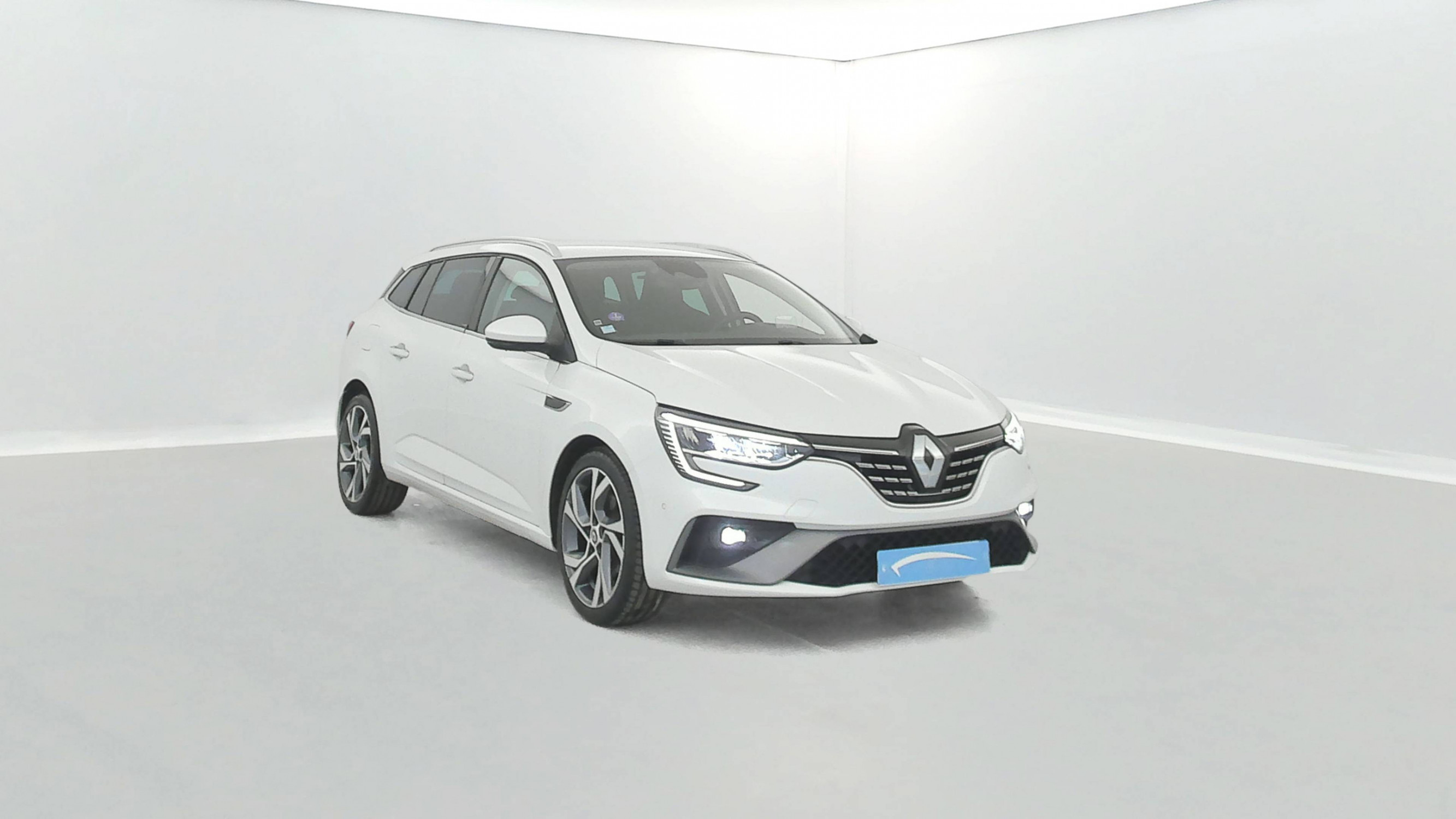 Vente en ligne Renault Megane 4 Estate Mégane IV Estate E-TECH Plug-In Hybride 160 au prix de 16 990 €