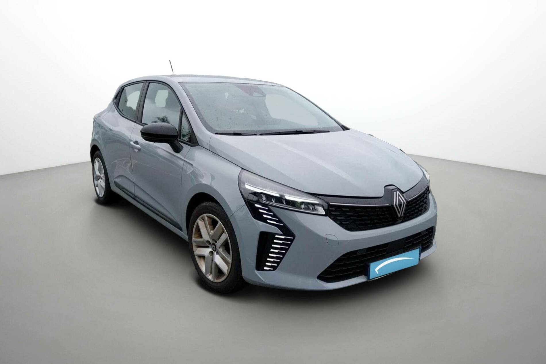 Vente en ligne Renault Clio 5 Clio TCe 90 au prix de 15 990 €