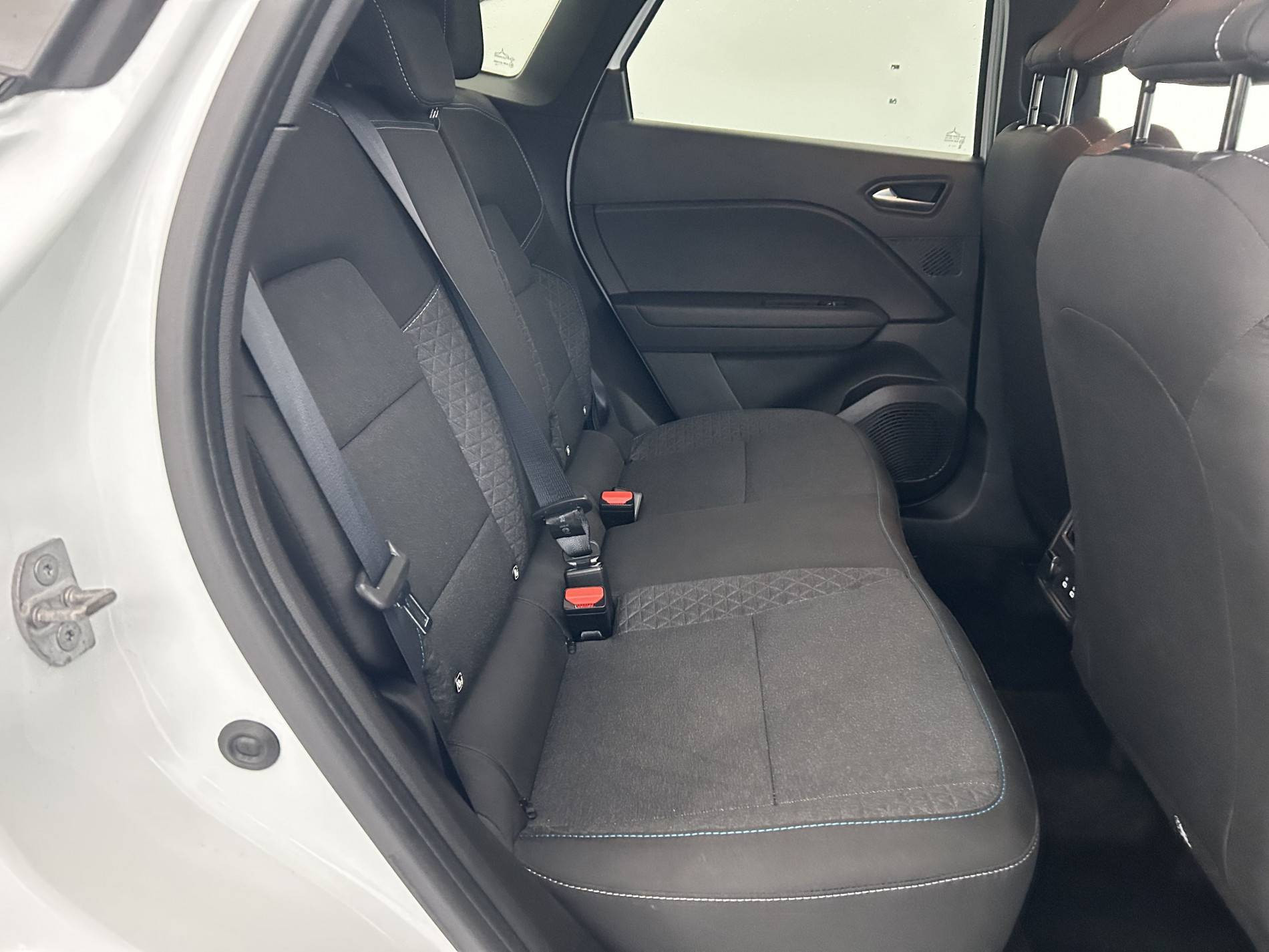 Vente en ligne Renault Symbioz  E-Tech full hybrid 145 au prix de 26 490 €