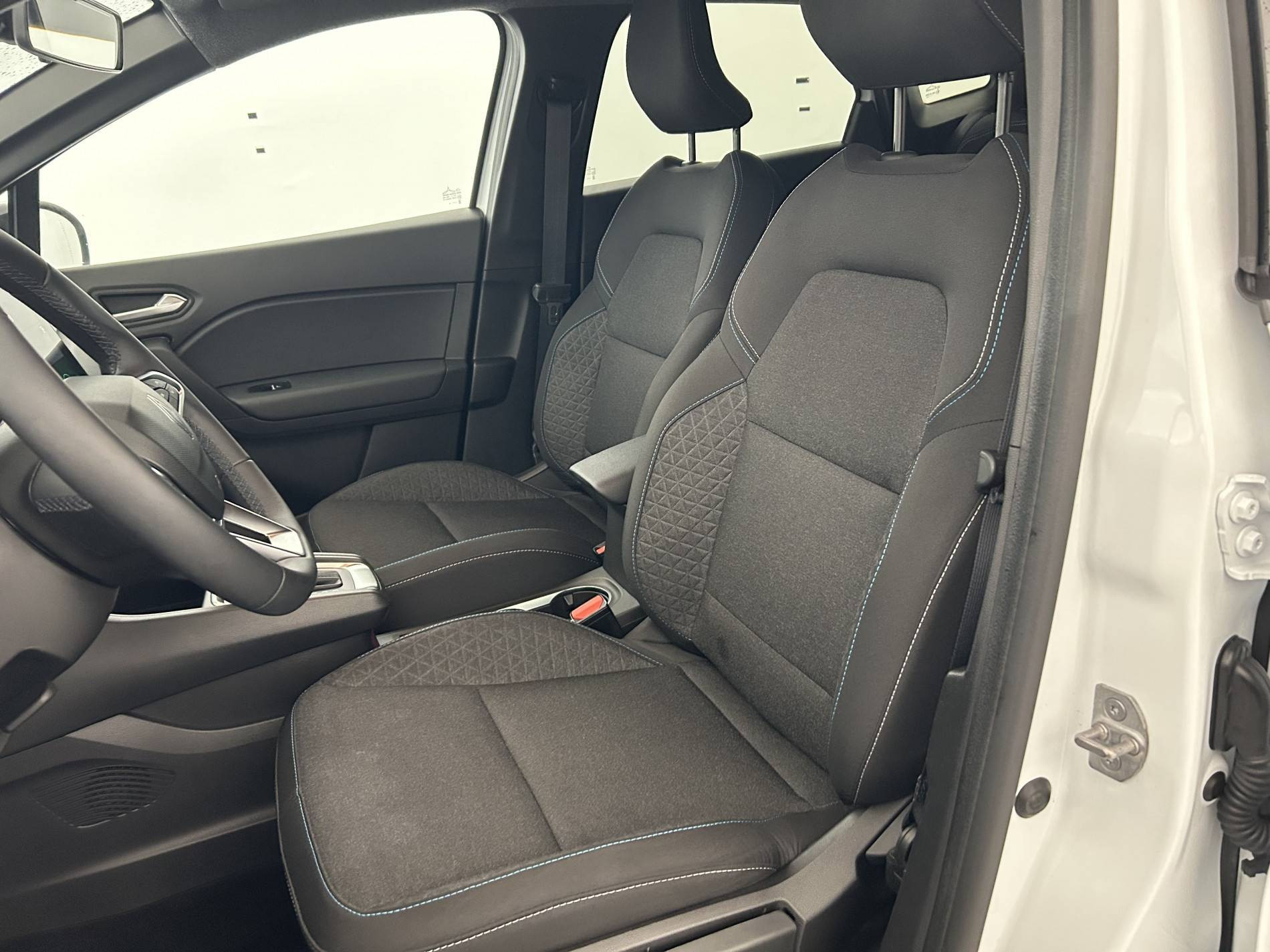 Vente en ligne Renault Symbioz  E-Tech full hybrid 145 au prix de 26 490 €