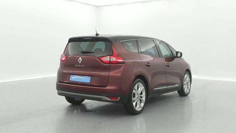 Vente en ligne Renault Grand Scenic 4 Grand Scenic TCe 140 FAP au prix de 14 590 €