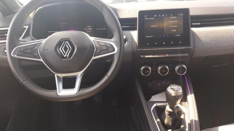 Vente en ligne Renault Clio 5 Clio TCe 90 au prix de 17 770 €