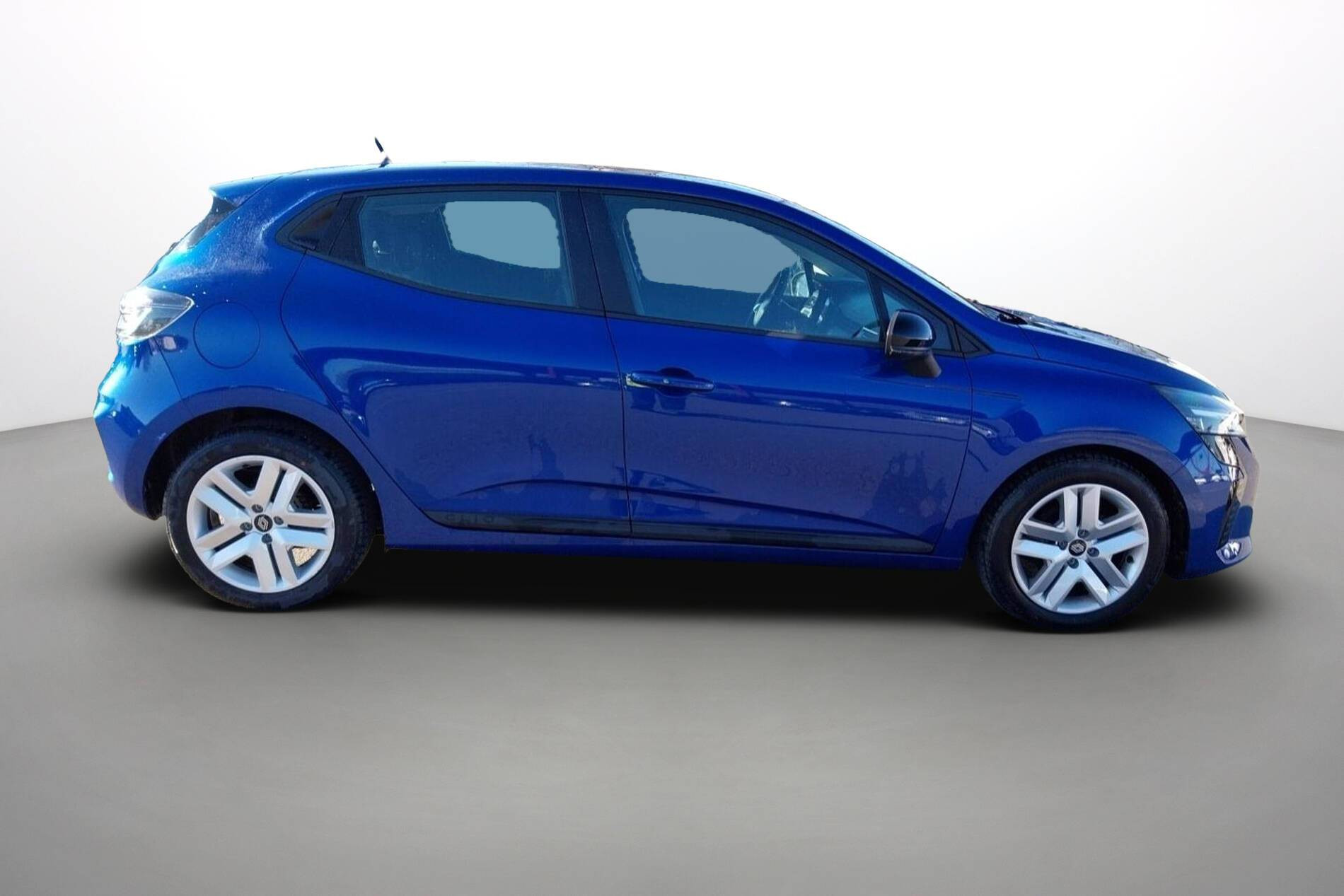 Vente en ligne Renault Clio 5 Clio TCe 90 au prix de 15 990 €