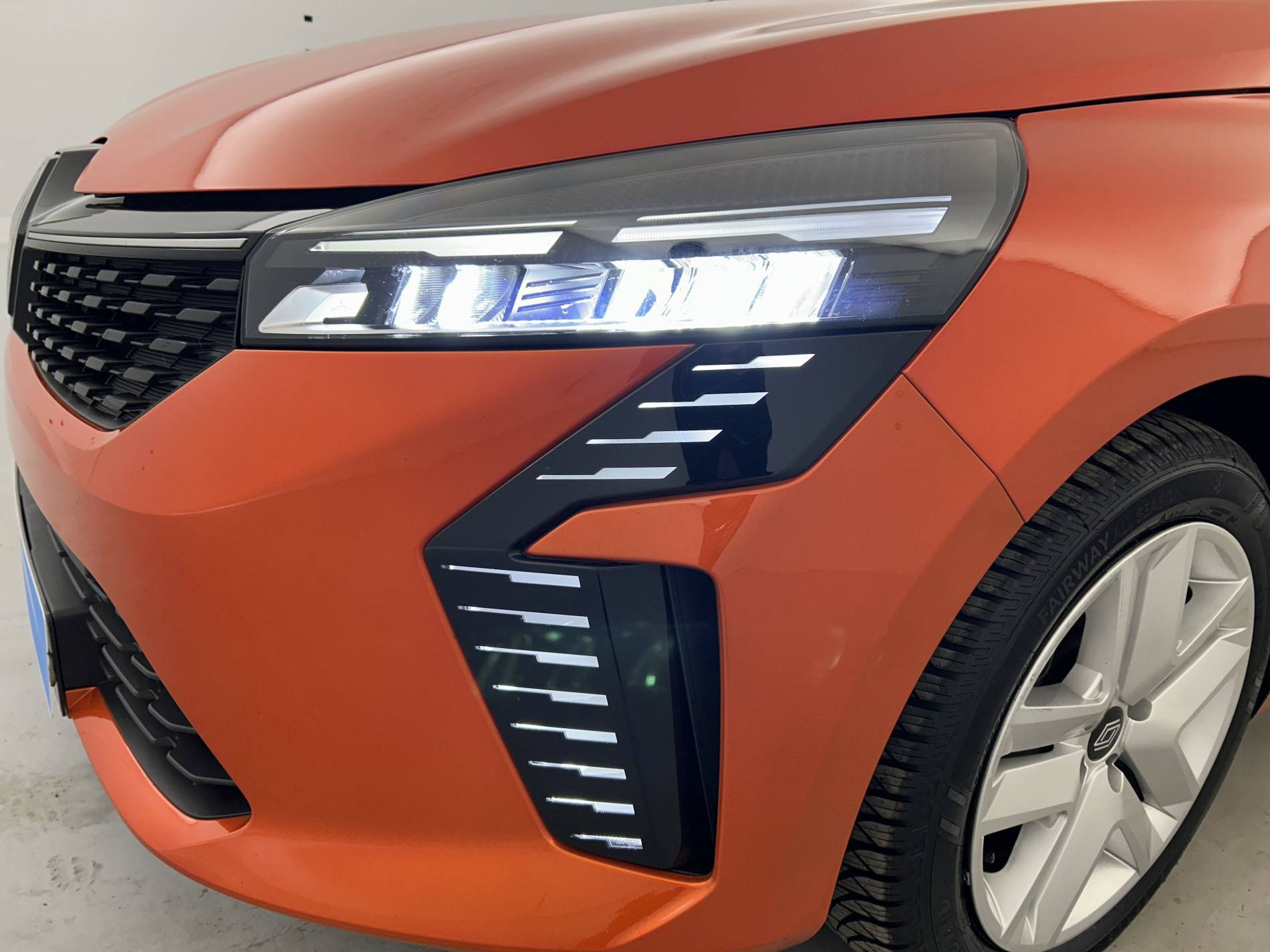 Vente en ligne Renault Clio 5 Clio E-Tech full hybrid 145 ch GSR2 au prix de 20 590 €