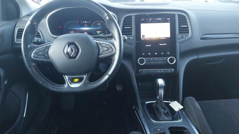 Vente en ligne Renault Megane 4 Estate Mégane IV Estate E-TECH Plug-In Hybride 160 au prix de 17 970 €
