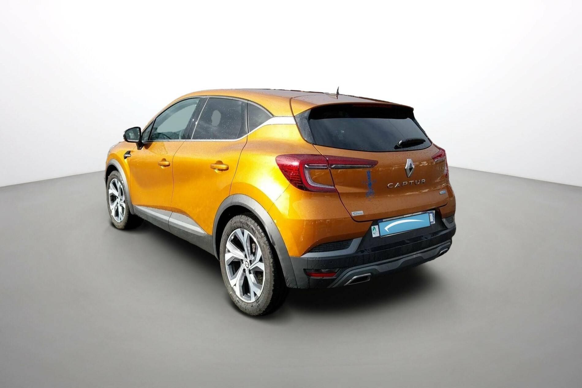 Vente en ligne Renault Captur  E-Tech hybride 145 au prix de 20 970 €