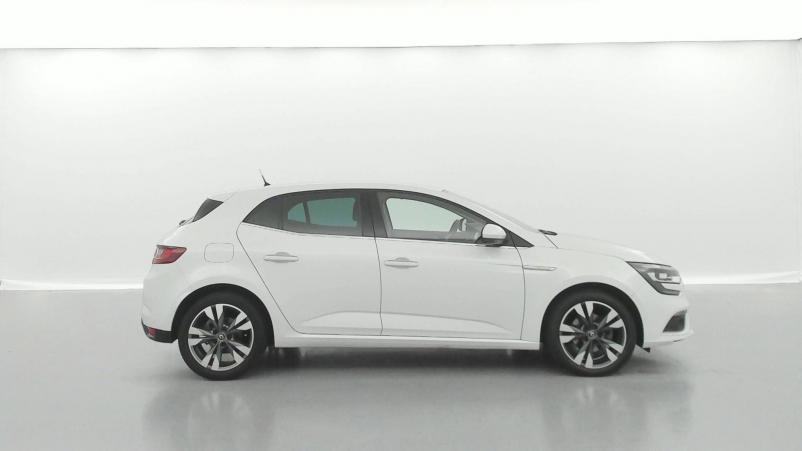 Vente en ligne Renault Megane 4 Mégane IV Berline TCe 140 EDC FAP au prix de 17 490 €