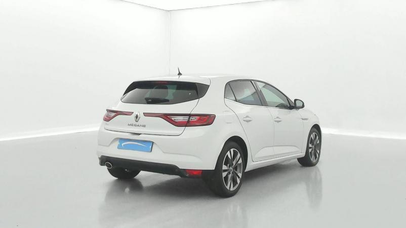 Vente en ligne Renault Megane 4 Mégane IV Berline TCe 140 EDC FAP au prix de 17 490 €