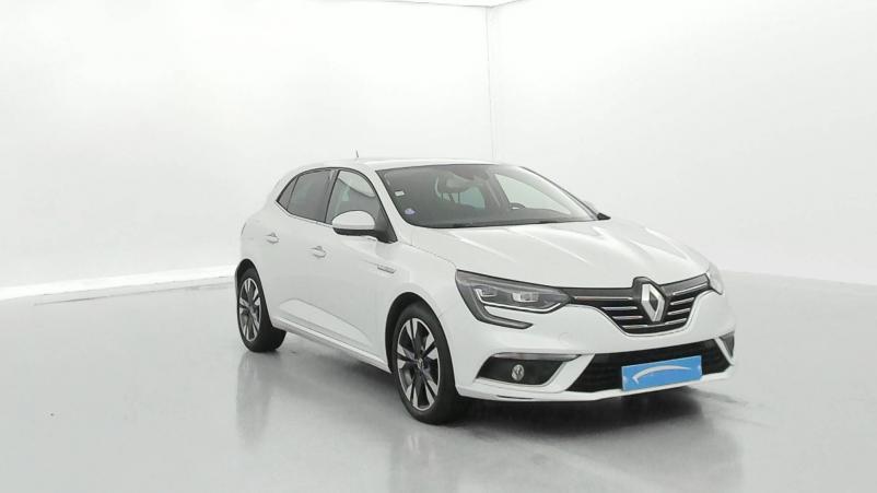 Vente en ligne Renault Megane 4 Mégane IV Berline TCe 140 EDC FAP au prix de 17 490 €