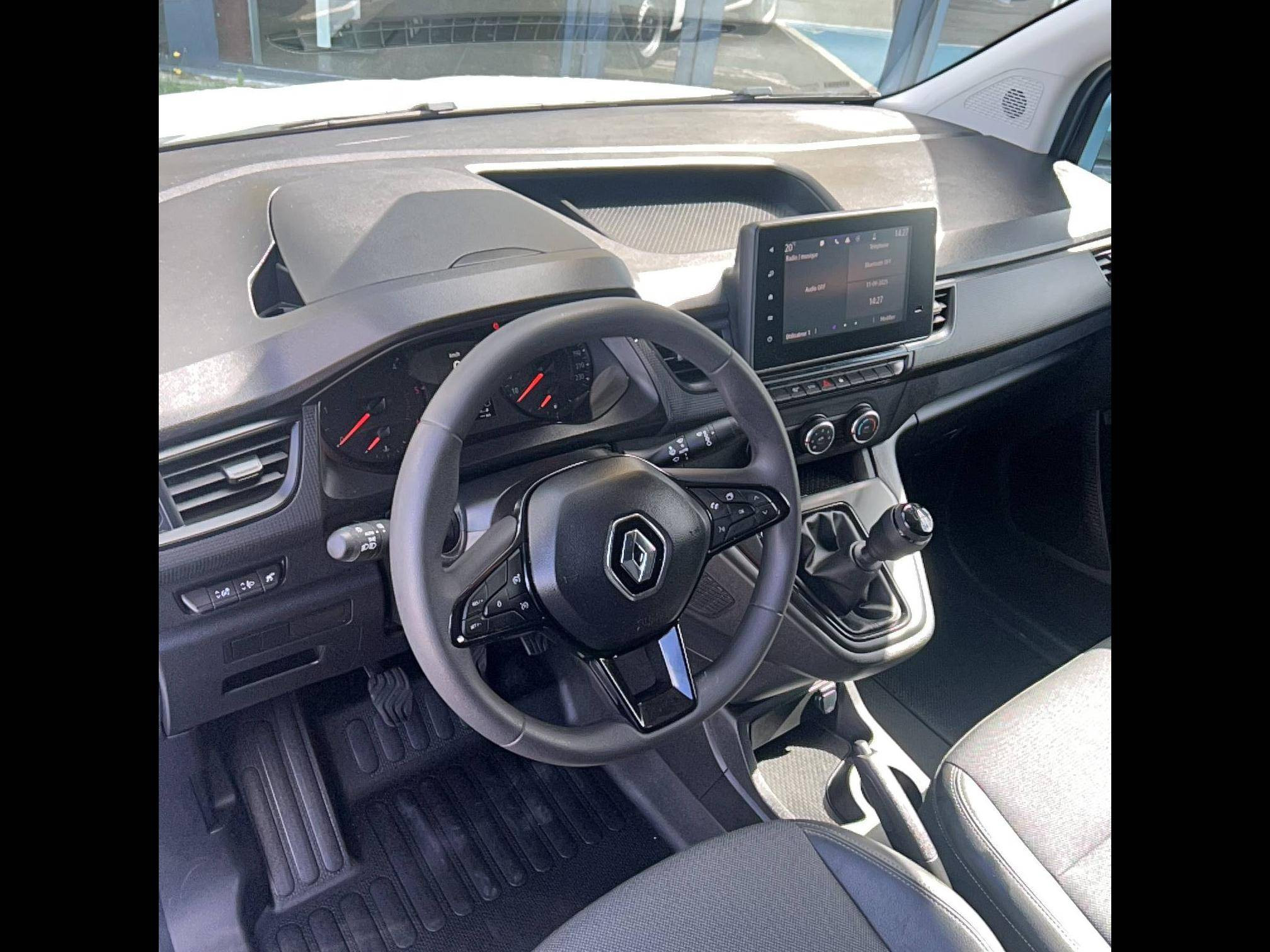 Vente en ligne Renault Kangoo Van  BLUE DCI 95 au prix de 19 490 €