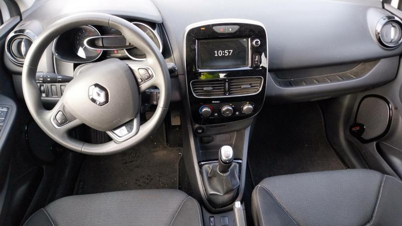 Vente en ligne Renault Clio 4 Clio TCe 75 au prix de 10 790 €