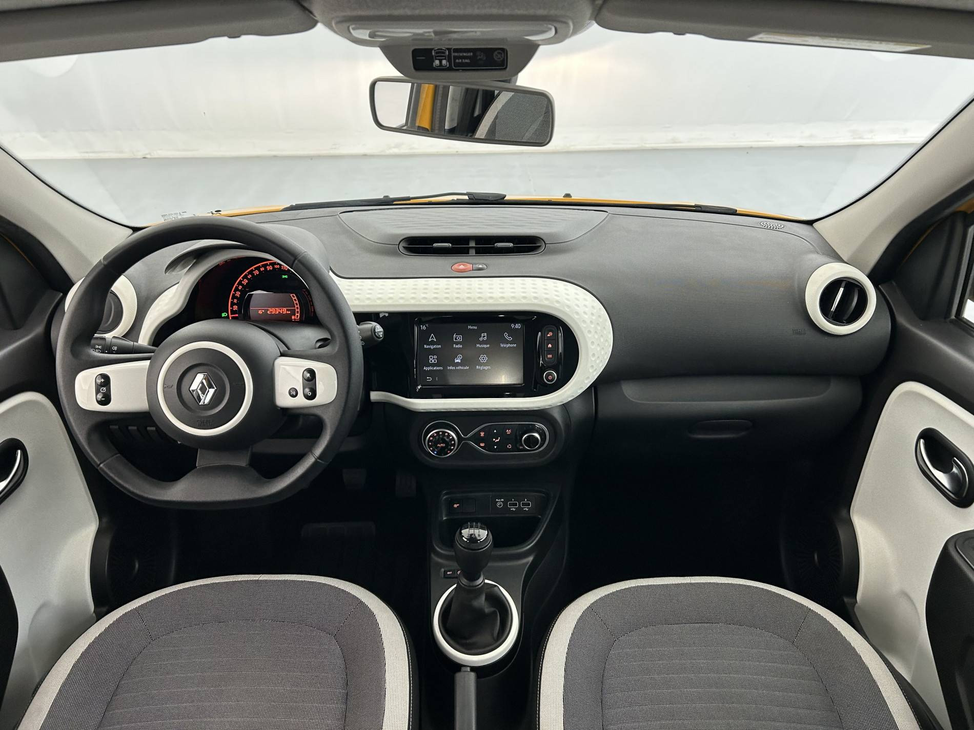 Vente en ligne Renault Twingo 3  SCe 65 au prix de 11 990 €