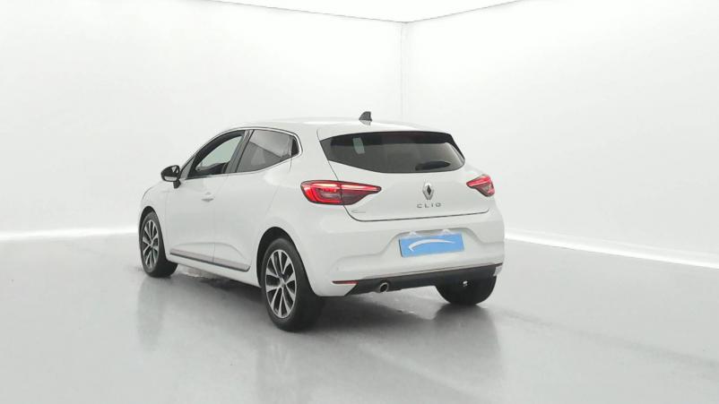 Vente en ligne Renault Clio 5 Clio TCe 90 au prix de 17 590 €