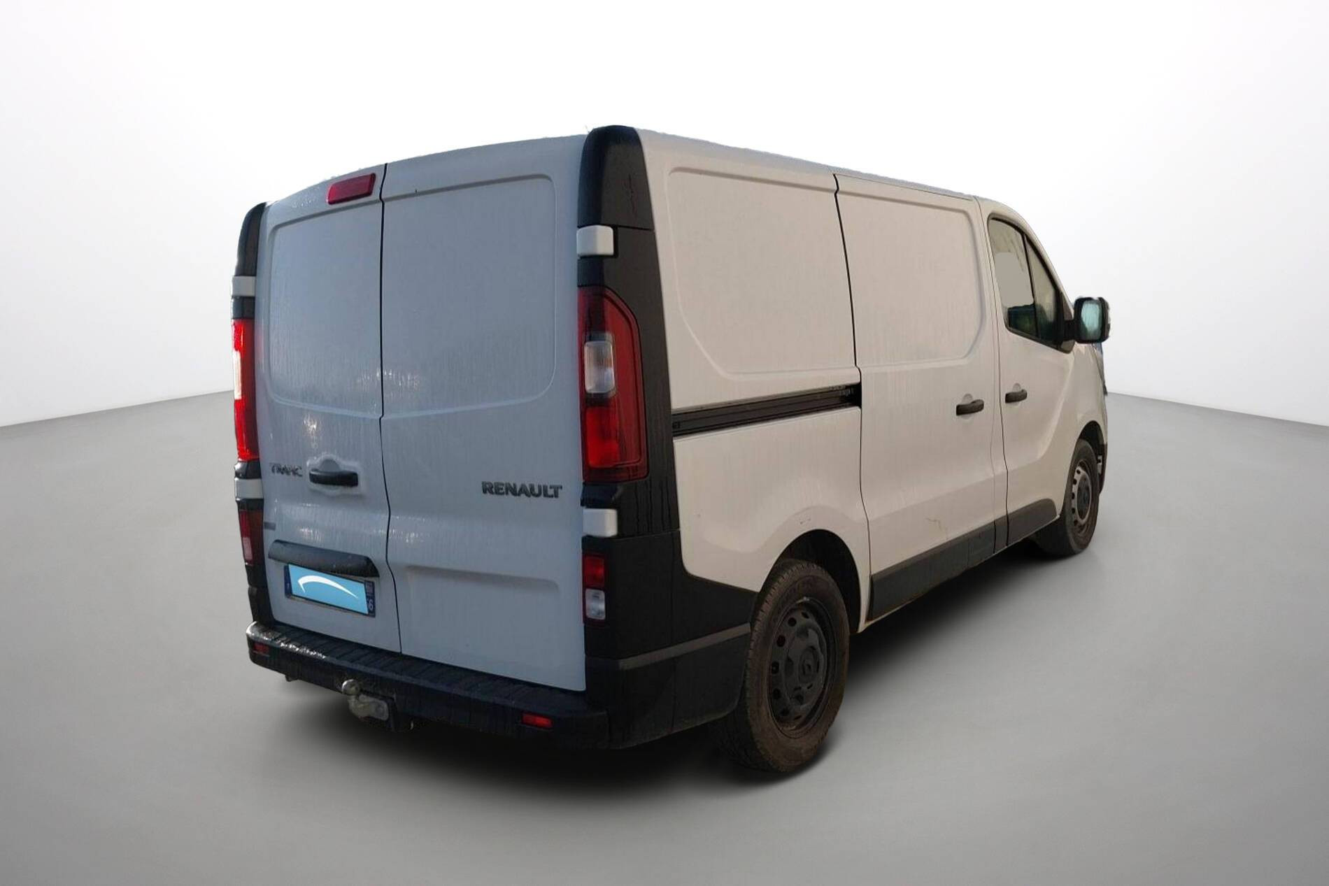 Vente en ligne Renault Trafic 3 Fourgon TRAFIC FGN L1H1 2800 KG BLUE DCI 130 au prix de 20 890 €