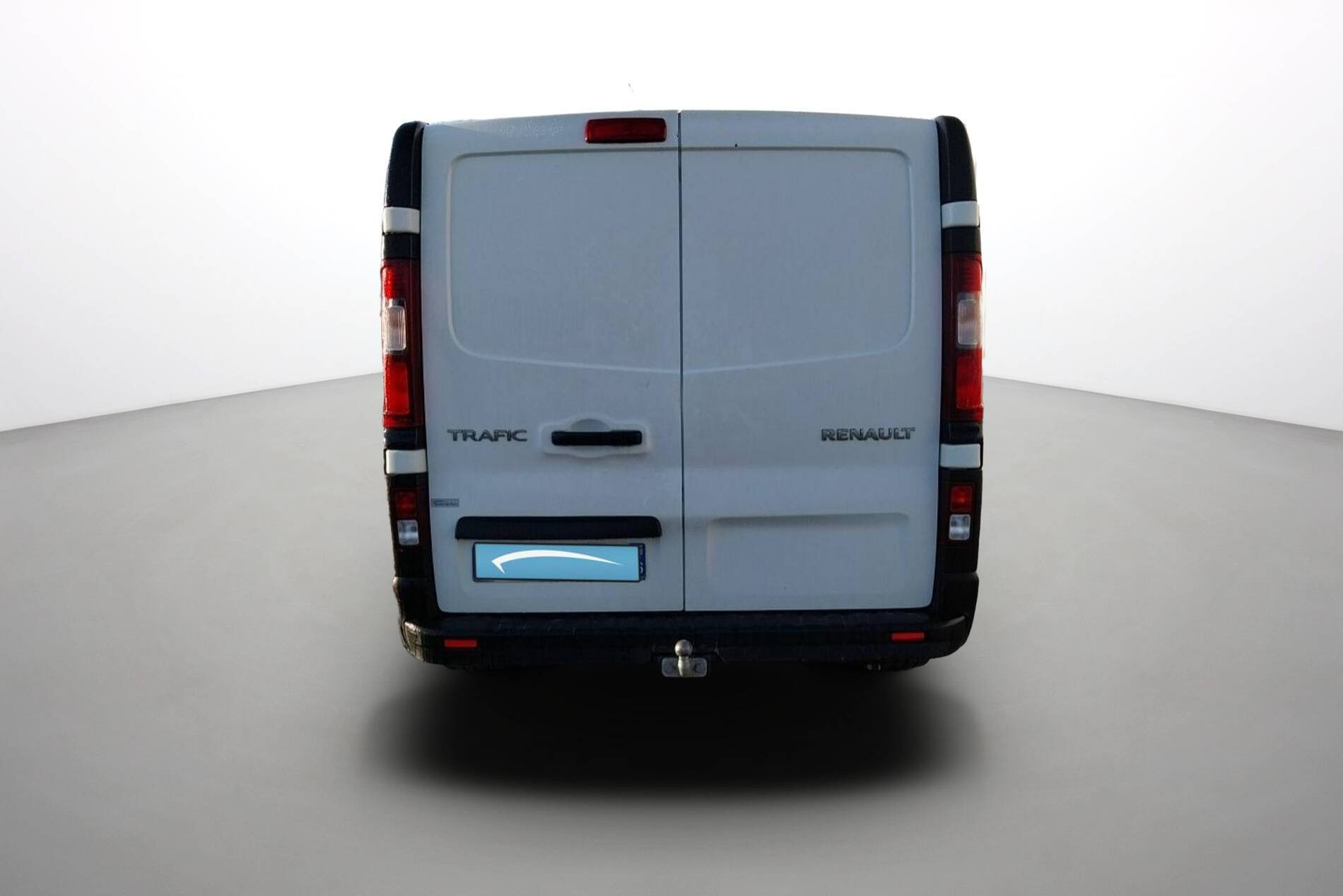 Vente en ligne Renault Trafic 3 Fourgon TRAFIC FGN L1H1 2800 KG BLUE DCI 130 au prix de 20 890 €