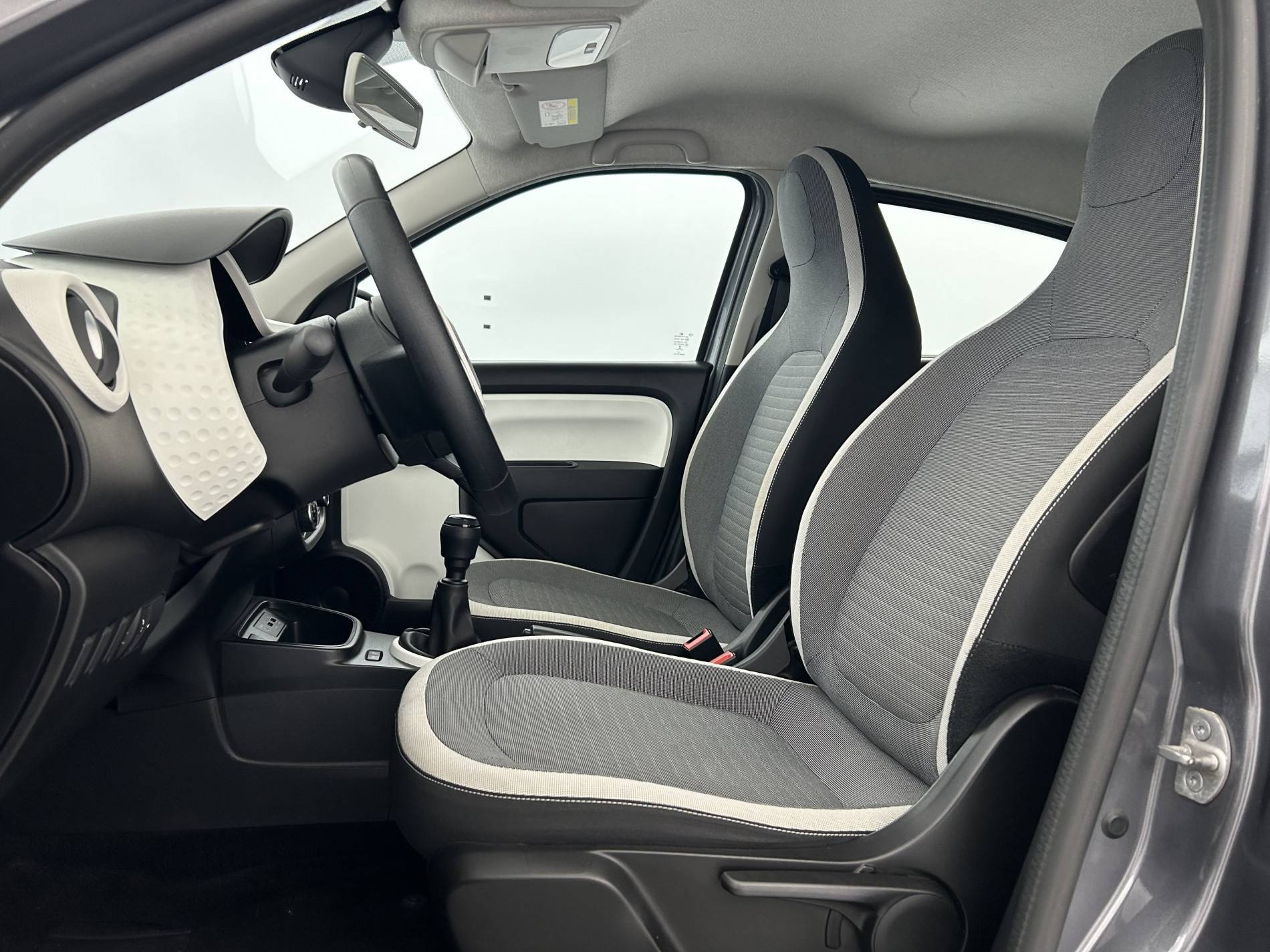 Vente en ligne Renault Twingo 3  SCe 65 au prix de 12 190 €