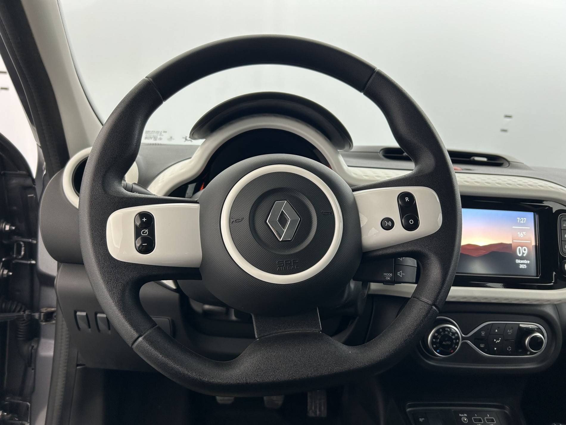 Vente en ligne Renault Twingo 3  SCe 65 au prix de 12 190 €