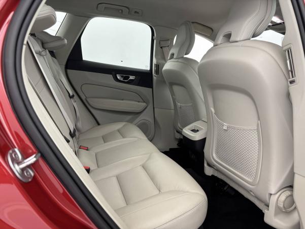 Vente en ligne Volvo XC60  B4 197 ch Geartronic 8 au prix de 32 490 €
