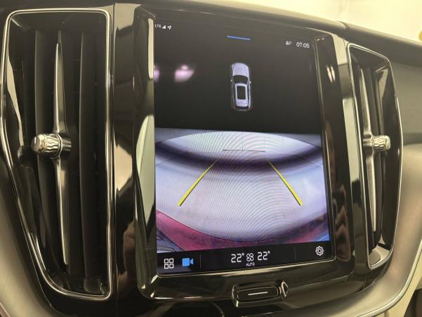 Vente en ligne Volvo XC60  B4 197 ch Geartronic 8 au prix de 32 490 €